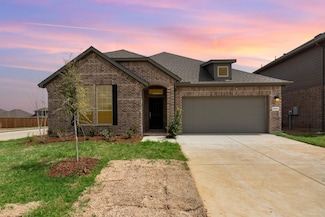2601 Glasgow Way, Denton, TX 76207