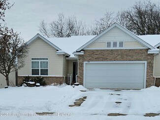 1737 S Crystal Cove Unit 35, Haslett, MI 48840