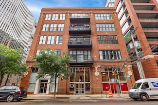 215 N Aberdeen St Unit 202B, Chicago, IL 60607