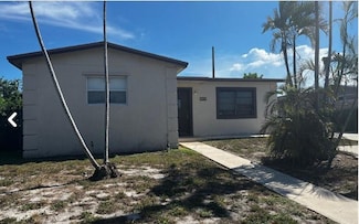 420 NE 27th Ave, Boynton Beach, FL 33435
