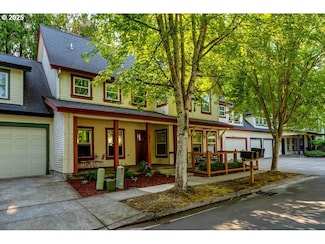 375 Ellie Ln, Eugene, OR 97401