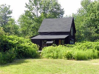 558 Stream Rd, Ripley, ME 04930
