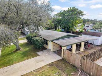 5630 SW 36th Ct, Davie, FL 33314