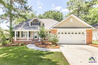 310 Woods Edge Way, Warner Robins, GA 31088