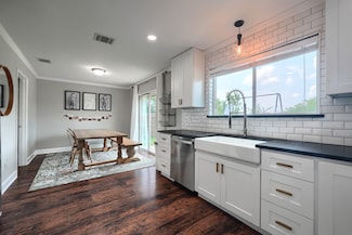 10628 Winding Passage Way, Fort Worth, TX 76131