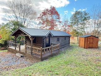 410 Chestnut Grove Rd, Utica, PA 16362