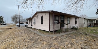 2715 San Angelo Ave, Ingleside, TX 78362