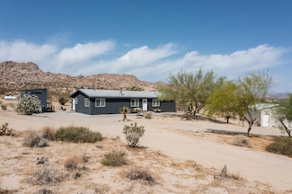 7122 Sunkist Rd, Joshua Tree, CA 92252