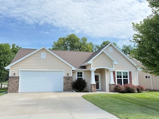 3022 Villa Way, Menasha, WI 54952