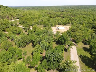 28 Duchess Creek Rd, Porum, OK 74455