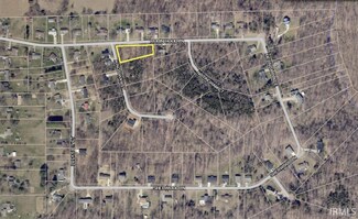 202 Kings Way Ct, Bedford, IN 47421