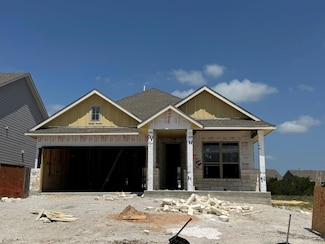 566 Sage Thrasher Cir, Dripping Springs, TX 78620