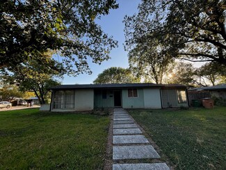 1607 Broadmoor Dr, Austin, TX 78723