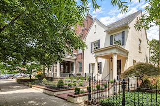 1220 W Franklin St, Richmond, VA 23220