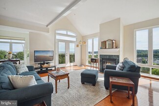 1621 Ladue Ct Unit 408, Woodbridge, VA 22191