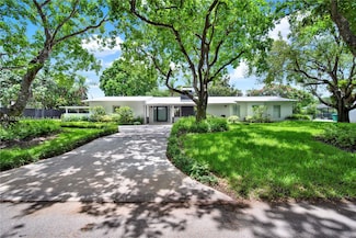 14625 SW 83rd Place, Palmetto Bay, FL 33158