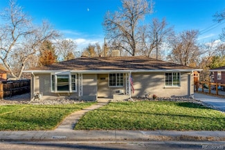 5500 Holland Dr, Arvada, CO 80002