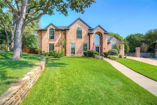 800 Woodcrest Ct, Southlake, TX 76092