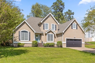 2321 Chimney Hills Dr, Soddy Daisy, TN 37379