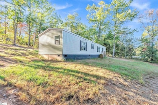 145 Bellwood Rd, Pickens, SC 29671