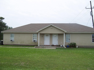 438 A & B Aragon Rd, Montegut, LA 70377