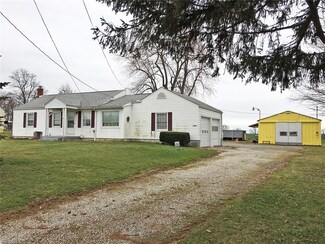 14835 Lincoln Way E, Dalton, OH 44618