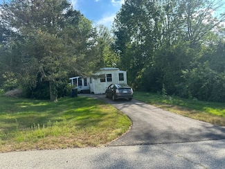 3 Terrace Dr, Plainfield, CT 06374