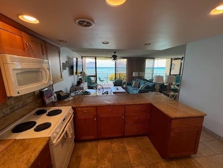 4471 Lower Honoapiilani Rd Unit 202, Lahaina, HI 96761