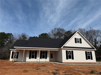 12458 Lee County Road 72, Camp Hill, AL 36850
