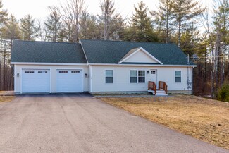 38 Joshua Ln, Hollis Center, ME 04042