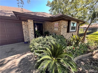 1813 E 23rd Place, Palmview, TX 78574