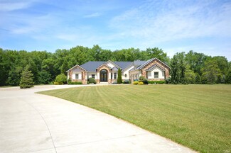 31245 Rockstroh Rd, Walkerton, IN 46574