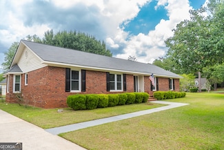 2211 Arrowwood Dr, Albany, GA 31721