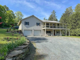 107 Winding Brook Ln, White River Junction, VT 05001