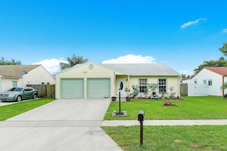 7934 Burlwood Ln, Lake Worth, FL 33467