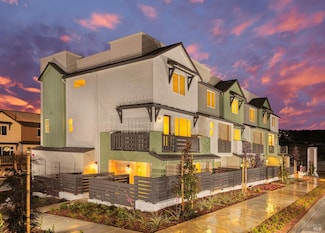 5190 Blossom Cir, Richmond, CA 94804
