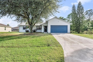 922 SW Dubois Ave, Port Saint Lucie, FL 34953