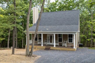 41 Moccasin Way, Basye, VA 22810