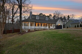 454 Pebblestone Dr, Ringgold, GA 30736