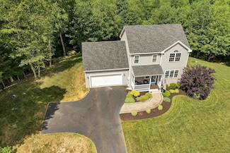 80 Spaulding Rd, Fremont, NH 03044