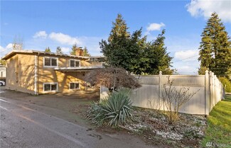 4410 S 164th St, Tukwila, WA 98188