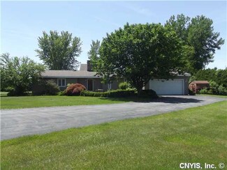 5624 Buck Point Rd, Auburn, NY 13021