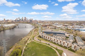 2311 River Pointe Cir, Minneapolis, MN 55411