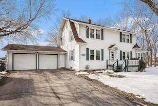 3502 Niles Rd, Saint Joseph, MI 49085