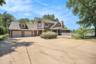 2341 Cathedral Ln, Battle Creek, MI 49014