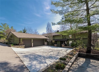6794 Walter Waite Ct S Unit 57, Brecksville, OH 44141