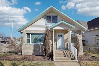 3102 Oakridge Ave, Madison, WI 53704