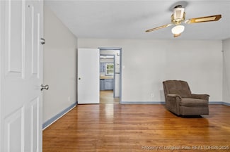 406 Mundy St, Maxton, NC 28364