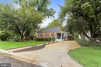 703 Wade Ave, Rockville, MD 20851