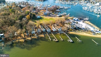 7019 Bay Front Dr, Annapolis, MD 21403
